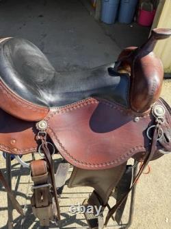 Cashel 16 in Brown Leather Traditional Western Pleasure/Trail Saddle
