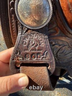 Champion 805 Western Show Saddle 15 Seat. In Great Condition. Missing 2 Concho