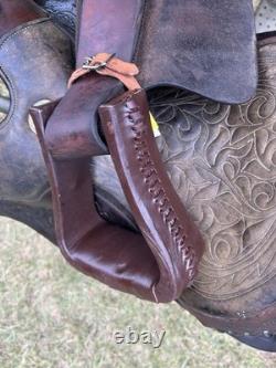 Circle S Roping Saddle 16 1/2 Inch Seat Western Cowboy Tooled Leather Horse Cow