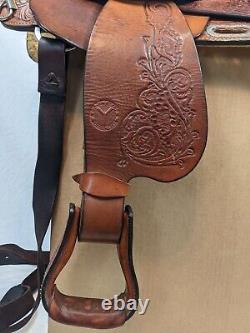 Circle Y 13 Western Trail/Show Saddle suede seat equitation vintage silver