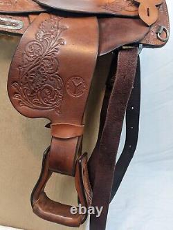 Circle Y 13 Western Trail/Show Saddle suede seat equitation vintage silver