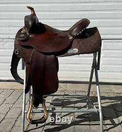 Circle Y #1379 Reining 15.5 Western Saddle