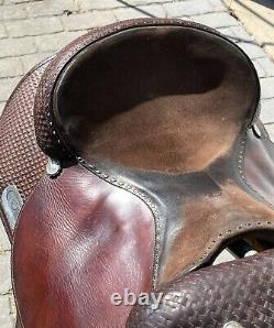 Circle Y #1379 Reining 15.5 Western Saddle