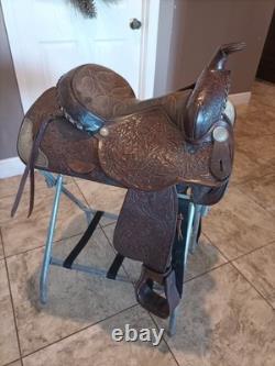 Circle Y 15 in Brown Leather Western Pleasure Trail Saddle Traditional Design