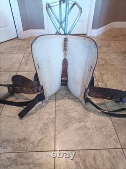 Circle Y 15 in Brown Leather Western Pleasure Trail Saddle Traditional Design