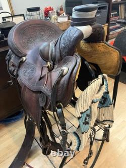 Circle Y 16 Wade Buckaroo Saddle