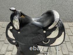 Circle Y 16 Western Show Saddle with Harris Silver Headstall & Saddle Bag