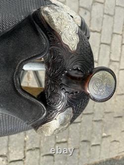 Circle Y 16 Western Show Saddle with Harris Silver Headstall & Saddle Bag