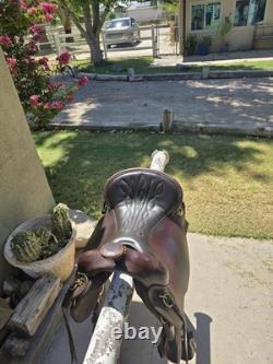 Circle Y Brown Park & Trail Western Saddle, Traditional Design