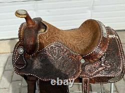 Circle Y Buck Stitch 15 Western Saddle