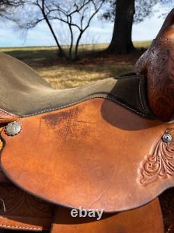 Circle Y Equitation Western Show Saddle 14 for Horsemanship and All Around Used