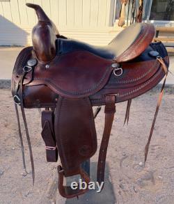 Circle Y Flex Lite Western Saddle Round Skirt 15 Fully Rigged Wide Tree