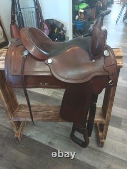 Circle Y Park And Trail Western Pleasure Ranch Saddle 15.5