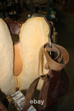 Circle Y Park & Trail 15.5 Brown Western Horse Saddle