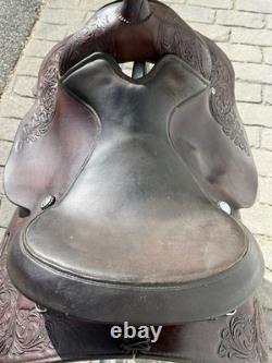 Circle Y Park & Trail 16 Western Saddle