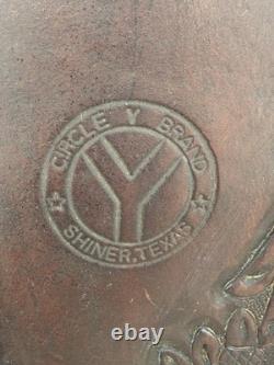 Circle Y Park & Trail 16 Western Saddle