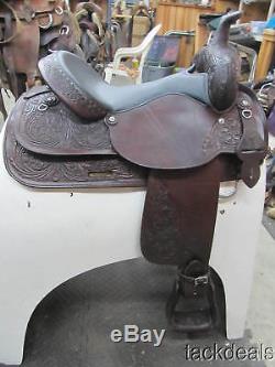 Circle Y Park & Trail Original Saddle 15 1/2 Lightly Used Mint Condition