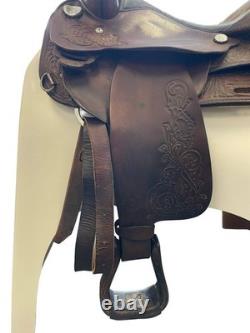 Circle Y Park & Trail Saddle Brown 14 / Approx 6 Gullet USED