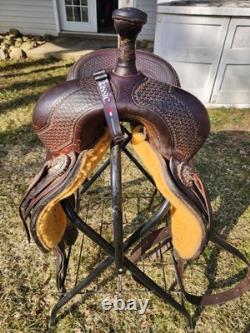Circle Y Pleasure/Trail Gaited Horse Saddle 15 in