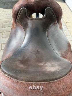 Circle Y Roughout 16 Western Trainer Saddle