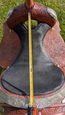 Circle Y Saddle 16 inch seat, Semi Tree, Silver Trim, Equitation Seat