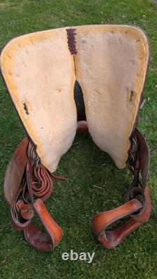 Circle Y Saddle 16 inch seat, Semi Tree, Silver Trim, Equitation Seat