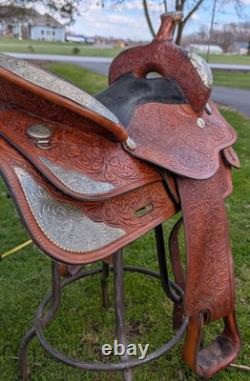 Circle Y Saddle 16 inch seat, Semi Tree, Silver Trim, Equitation Seat