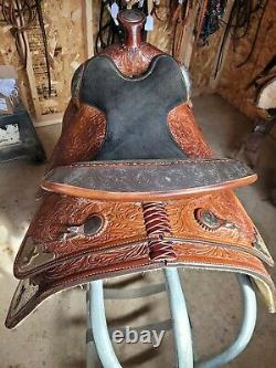 Circle Y Show Saddle 16.5 Equitation Seat Nice Starter Saddle