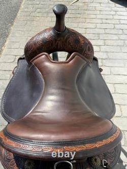 Circle Y Sunflower Flex2 Trail 16 Western Saddle with Matching Tack Set