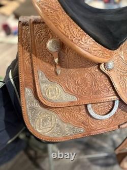 Circle Y Tooled Western Show Saddle with silver very good/excellent condition
