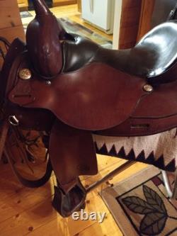 Circle Y Western 16 Flex tree Saddle Semi Quarter horse bars