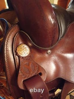 Circle Y Western 16 Flex tree Saddle Semi Quarter horse bars