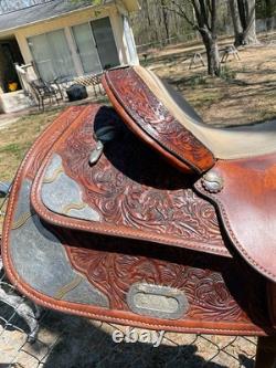 Circle Y Western Saddle