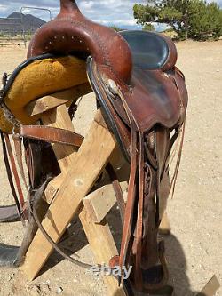 Circle Y western horse saddle
