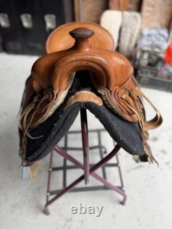 Colorado Saddlery Bear Valley Large Pony Saddle 13 5.5 Gullet Great Shape Colorado Saddlery Bear Valley Large Pony Saddle 13 5.5 Gullet Great Shape