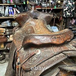 Cool horsehead Tooled vintage western saddle 15 seat