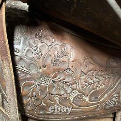 Cool horsehead Tooled vintage western saddle 15 seat