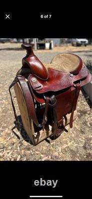 Court's Saddle 15/7 Gullet (Breast Collar and Cinch Included)