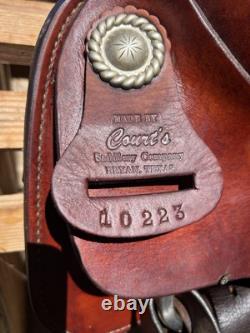 Court's Saddle 15/7 Gullet (Breast Collar and Cinch Included)