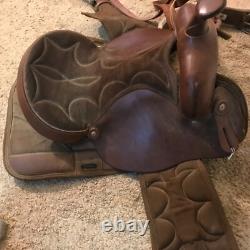 Court's Saddlery Company Western Horse Saddle 16