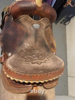 Court's Sharon Camarillo Saddle 15 Barrel Western Saddle