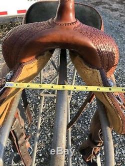 Courts 13 In Used Trophy Barrel Saddle