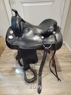 Crates 15.5 Western Saddle Black and Silver with Padded Breast Collar