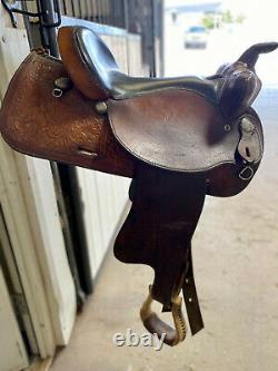 Crates 15.5 Western Show Saddle Silver Trim