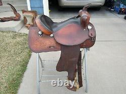 Crates 15.5 Western Show Saddle Silver Trim