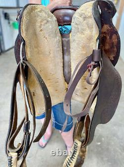 Crates 15.5 Western Show Saddle Silver Trim