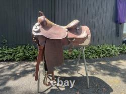 Crates 16 Western Show Saddle