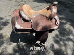 Crates 16 Western Show Saddle