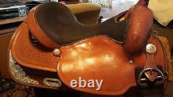 Crates 16 inch light oil Western show saddle