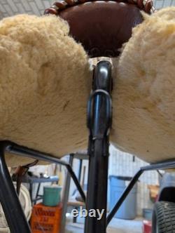 Crates 311 Western Barrel Saddle